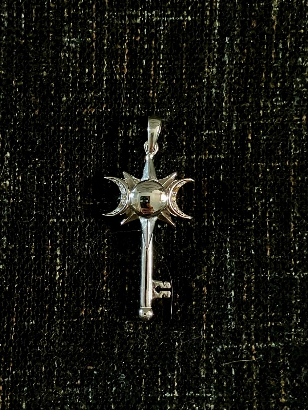 New Awe Inspired Triple Key Amulet Charm 925 Silver